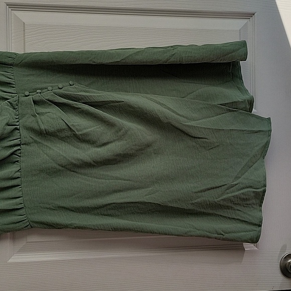 Shein V Neck Dress - Picture 2 of 12